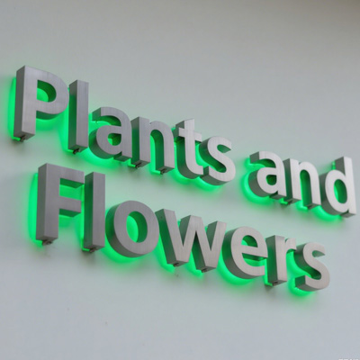 成都背发光字安装避坑指南：墙体承重测算与防水处理，确保户外标识安全稳固